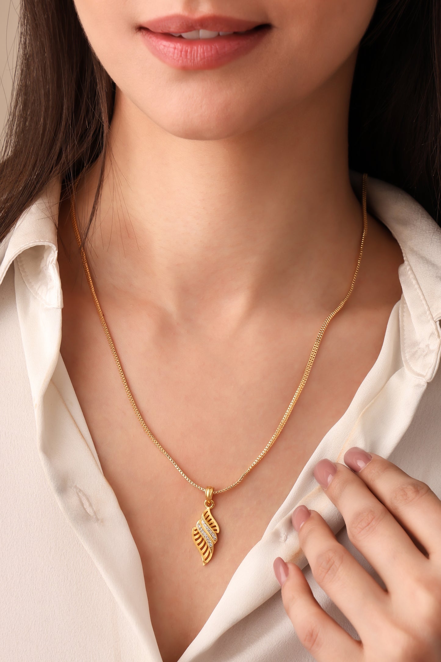 18K Gold Coated Pendant Necklace – Anti-Tarnish Finish ( 2 Line Chain )