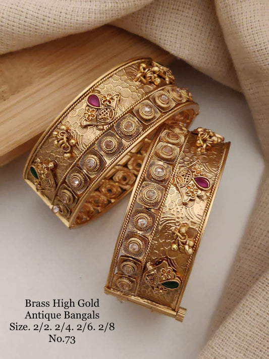 Classic Charms: Brass High Gold Antique Kangan