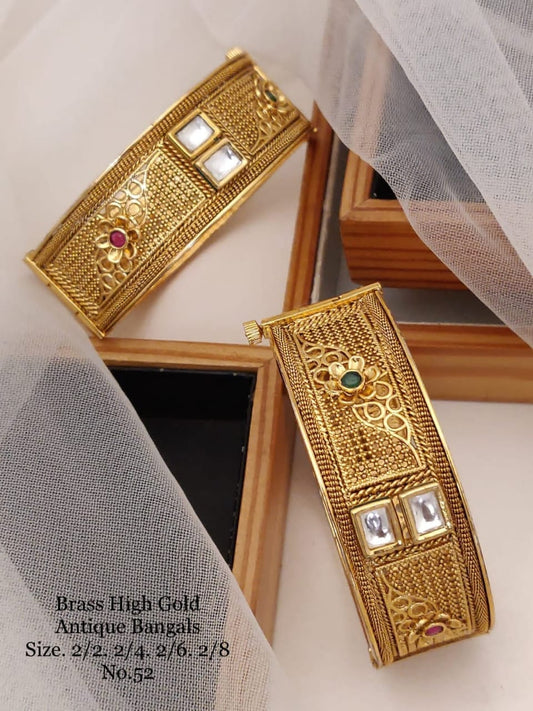 Regal Heritage: Brass High Gold Antique Kangan
