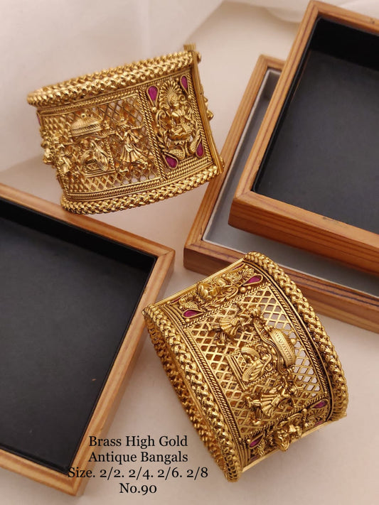 Antique Charm: Brass High Gold Antique Kangan