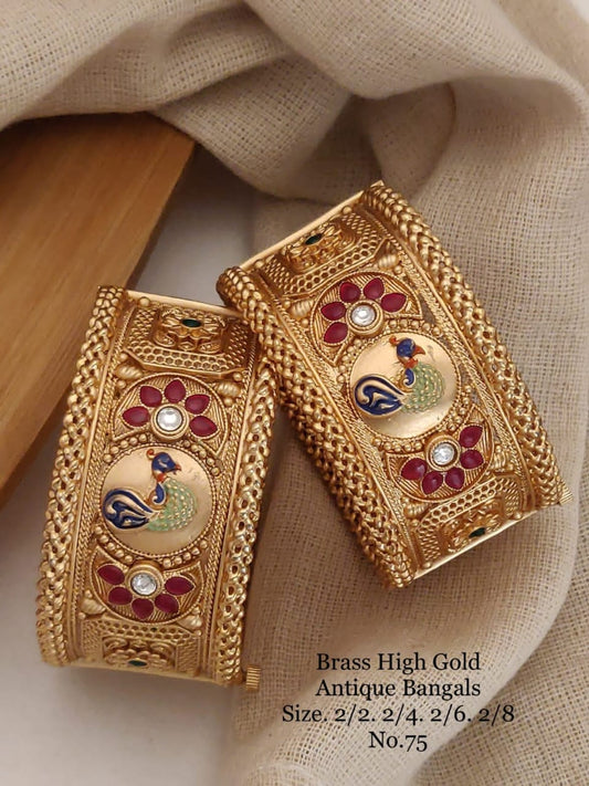Refined Radiance: Brass High Gold Antique Kangan