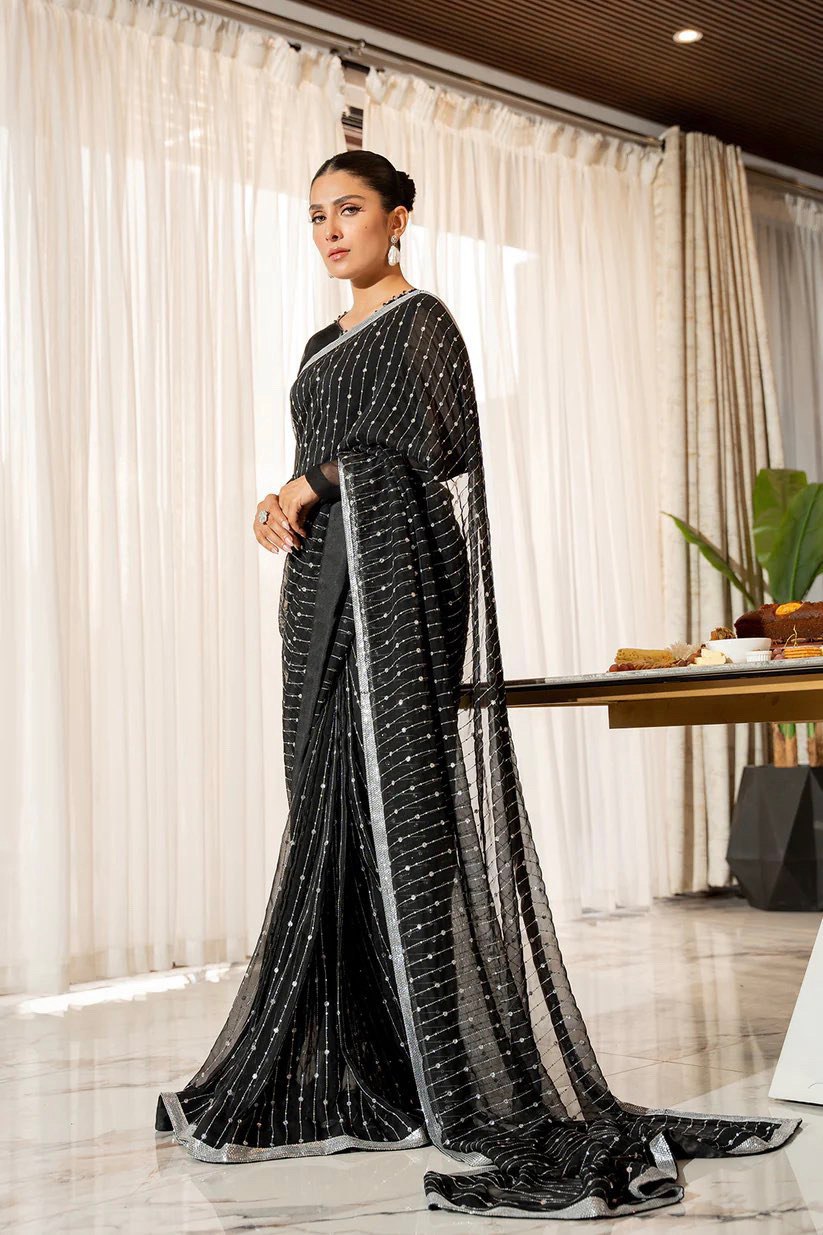Enthralling Georgette Saree: Sequin Magic and Lace Border