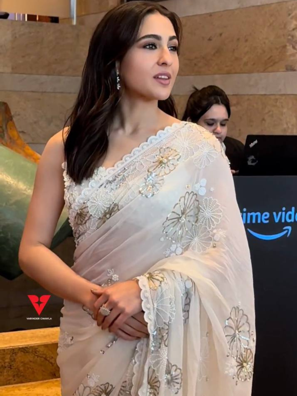 SARA ALI KHAN White COLOR GEOREGTTE PERAL HAND WORK SARRE