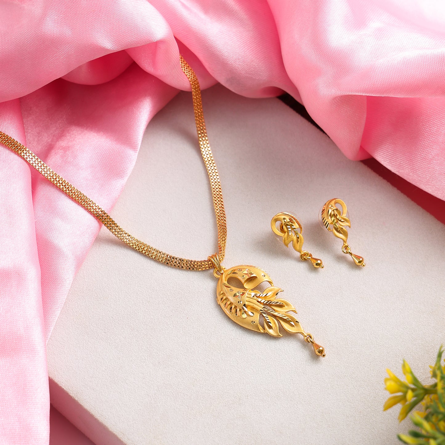 One-Gram Gold Chain Pendant Set with Tops