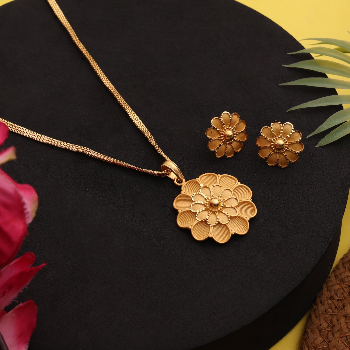 One-Gram Gold Chain Pendant Set