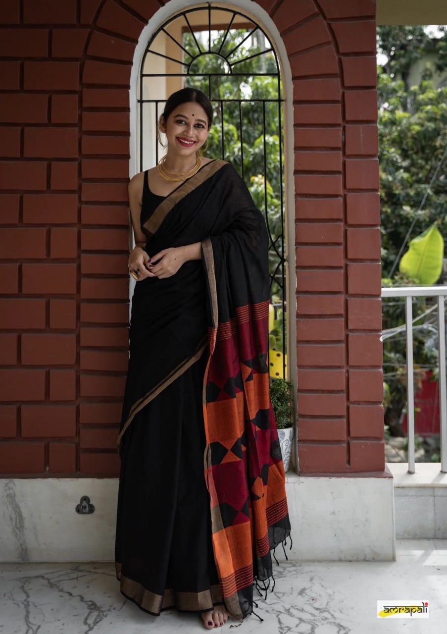 Women Linen Cotton Saree with Contrast Border