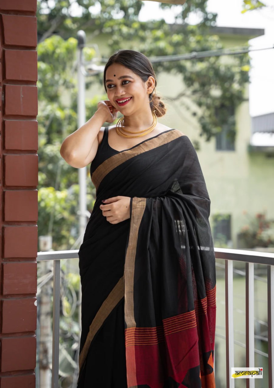 Women Linen Cotton Saree with Contrast Border