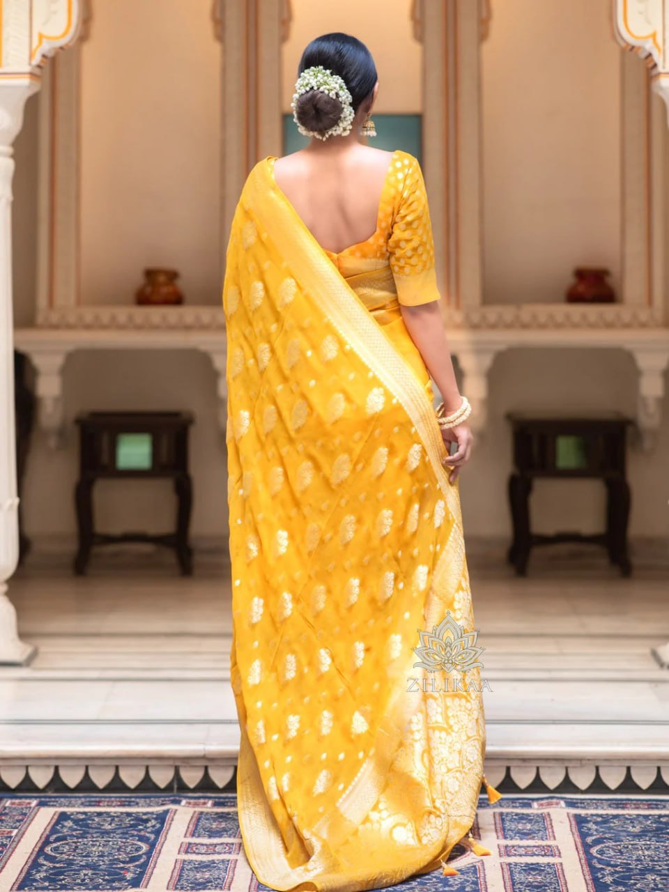 THE BANARASI SILK THREADS WOVEN USING INTRICATE TECHNIQUES SAREES