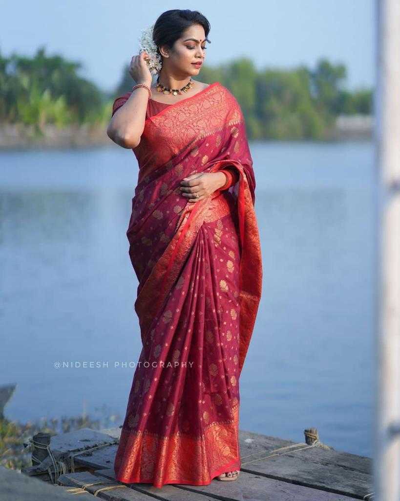 Captivating Banarasi Silk Sarees for Brides-to-Be